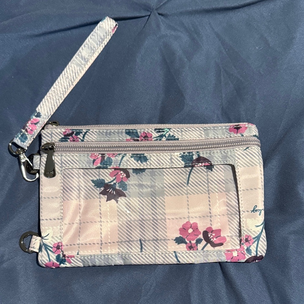 Lug Floral Wristlet Clutch